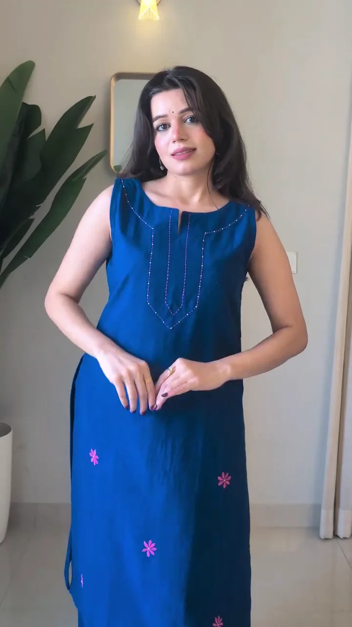 Royal Blue Floral Embroidered Kurta Set